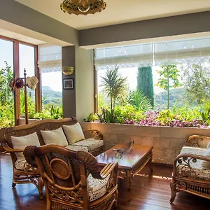 فيلة #ioniahouse Surrel, تيرانا